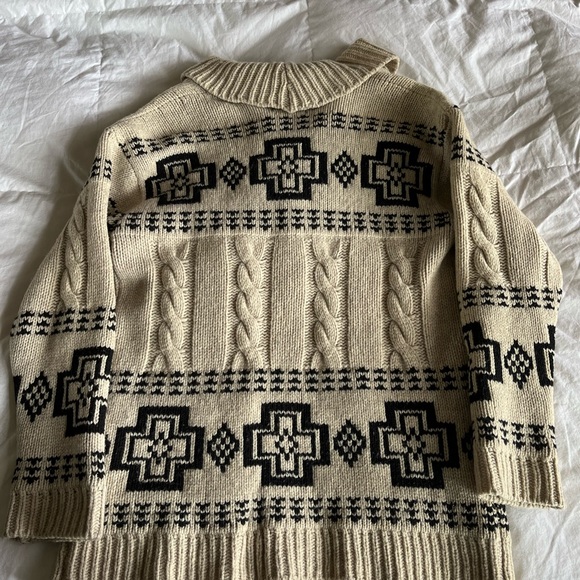 Pendleton Lambswool Cable Cardigan - size small, ivory/black harding - Picture 7 of 10